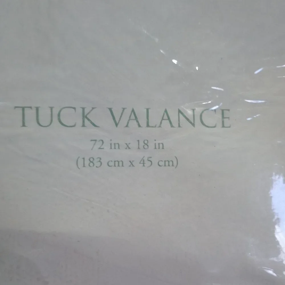 Waverly Garden Room Harbor Square Fabric Tuck Valance 72 x 18 100% Cotton Sateen